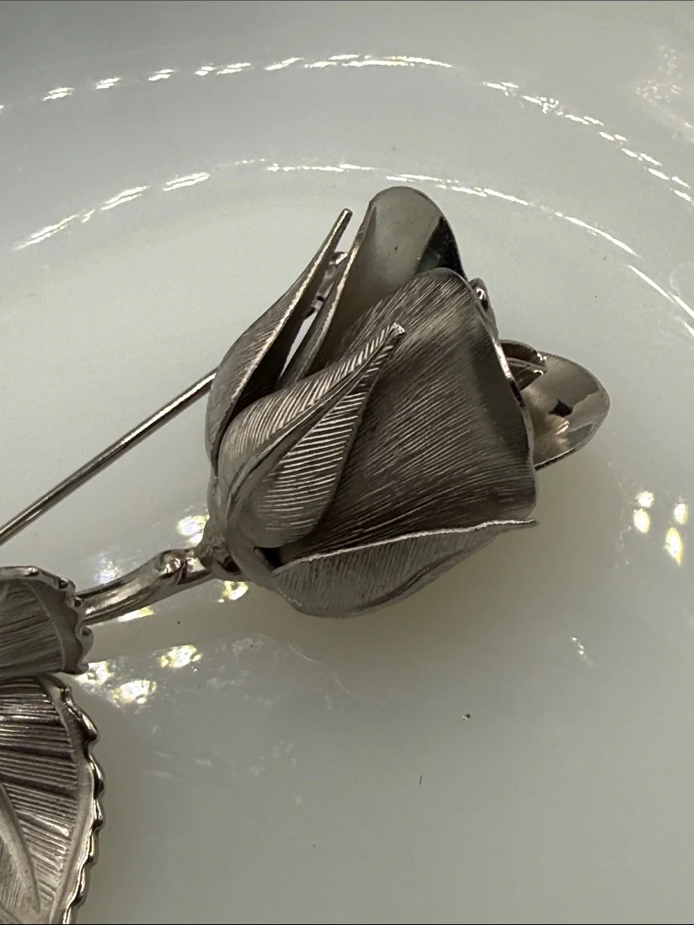 Vintage Giovanni stamped long stem rose Brooch - Silver tone Floral Pin